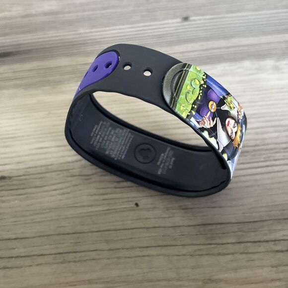 2015 Disney Villain Magic Band - Not linked - For Collection Purposes Only - Picture 7 of 7